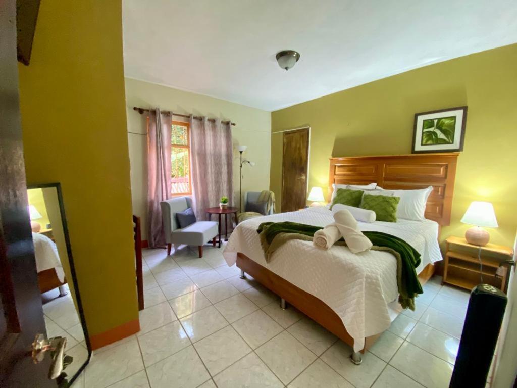 Hostal Casa Tenango Cobán Buitenkant foto